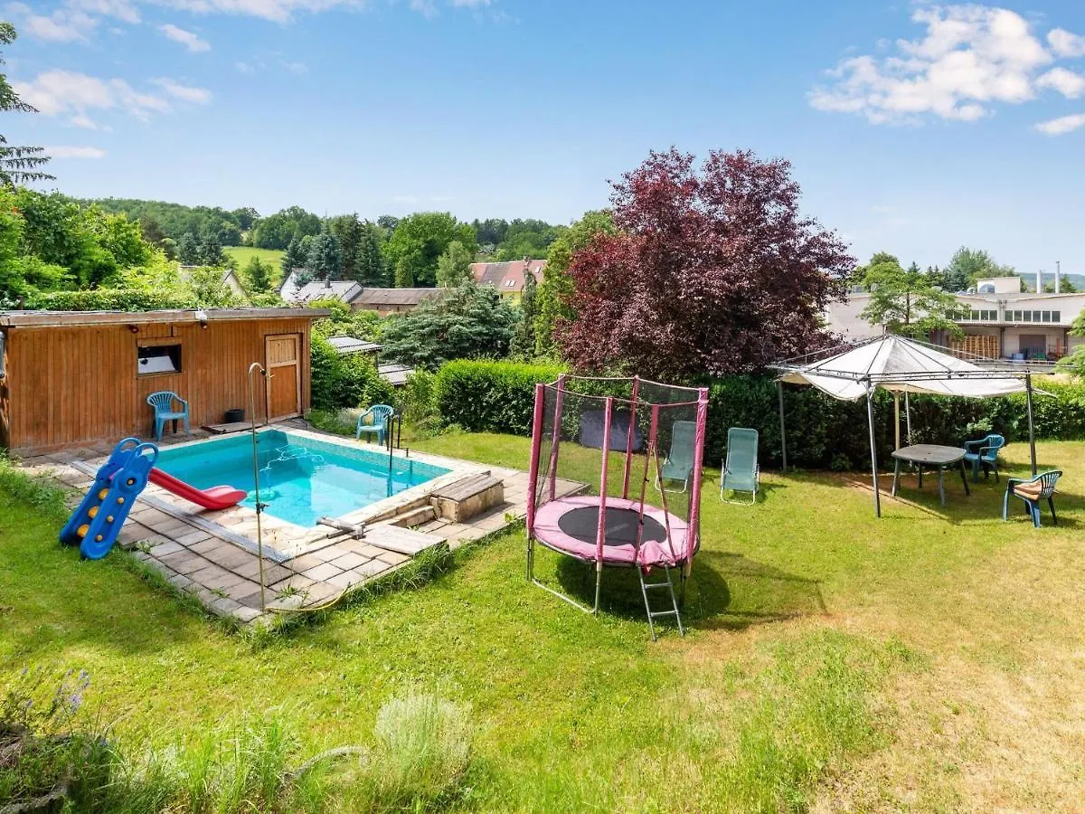Apartment In Dresden With Pool In The Garden Deutschland