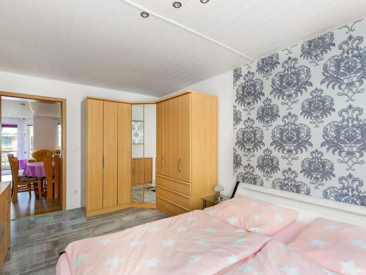 Apartment In Dresden With Pool In The Garden Deutschland