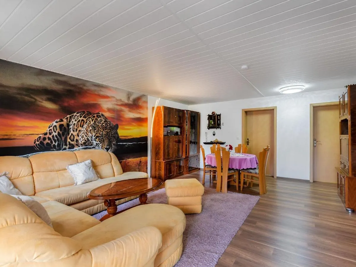 Apartment In Dresden With Pool In The Garden